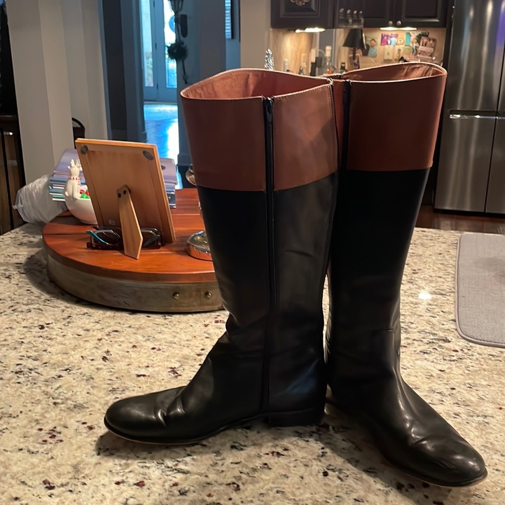 Tan/Black Women’s Boots
